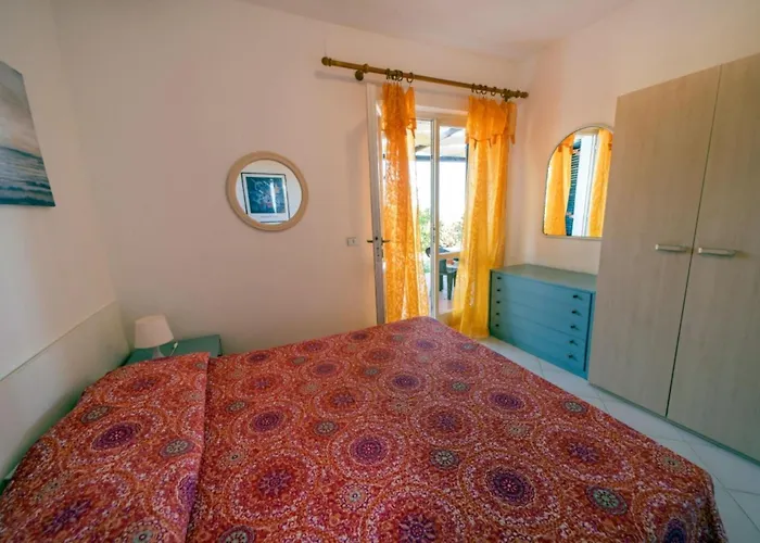 Vista Su Morcone Capoliveri (Isola d'Elba)