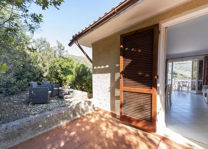Vista Su Morcone Capoliveri (Isola d'Elba)